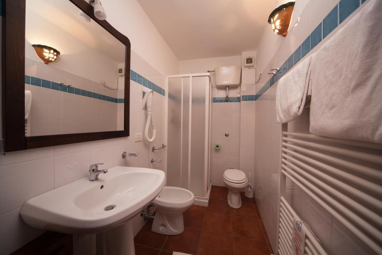 Affitta Camere Casa Delle Rose 빌라노바 몬텔레오네 외부 사진