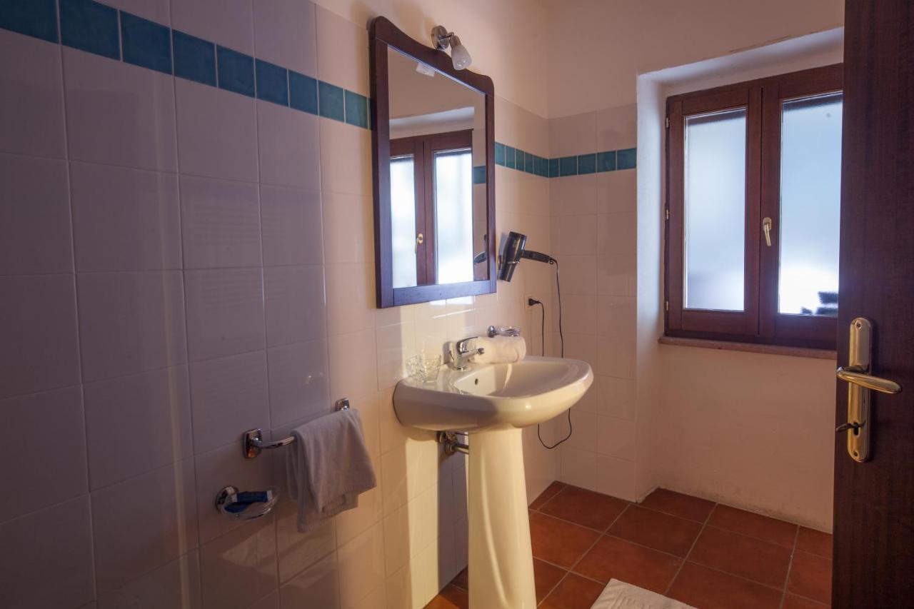 Affitta Camere Casa Delle Rose 빌라노바 몬텔레오네 외부 사진