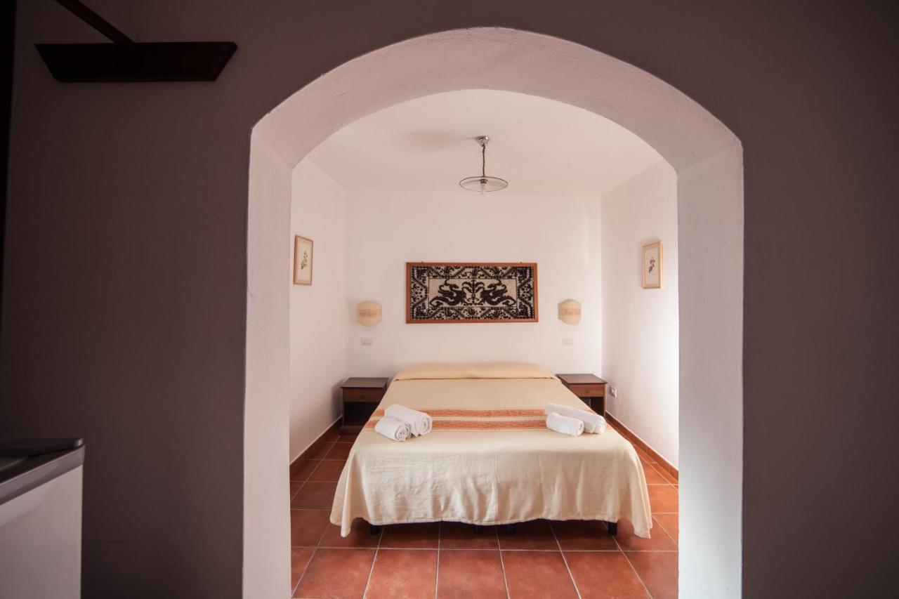 Affitta Camere Casa Delle Rose 빌라노바 몬텔레오네 외부 사진